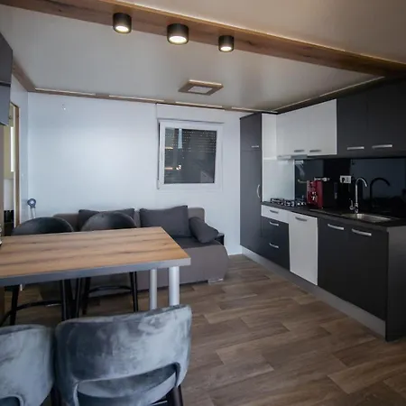 Seaside Deluxe Escape At Camping