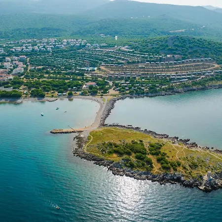 Seaside Deluxe Escape At Camping Affittacamere Klenovica